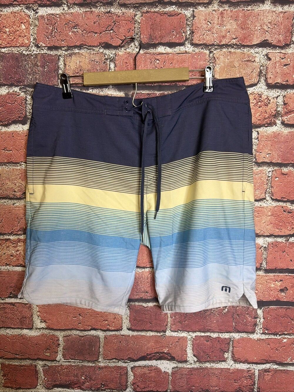 Travis Mathew Board Shorts Mens 38 Blue Striped Floral Swim Trunks Surf
